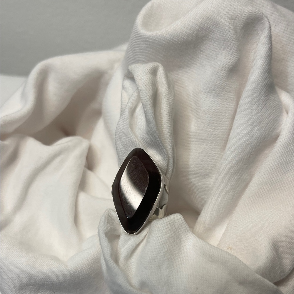 Desert Rose Trading by Jay King Sterling Silver 925 Ring with Dark Stone Sz 6.5